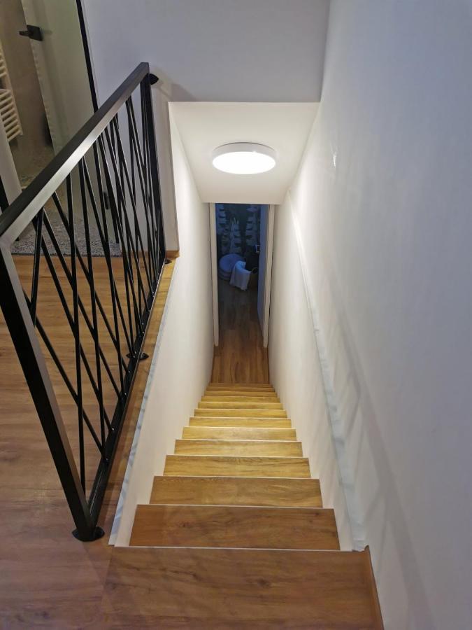 Rainbow Apartment, Koper Eksteriør bilde